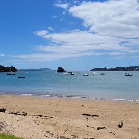 Appartamento He Pai Te Wairua By The Sea Paihia Esterno foto